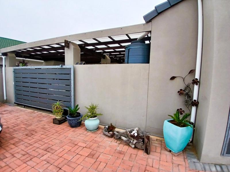 3 Bedroom Property for Sale in Stilbaai Wes Western Cape